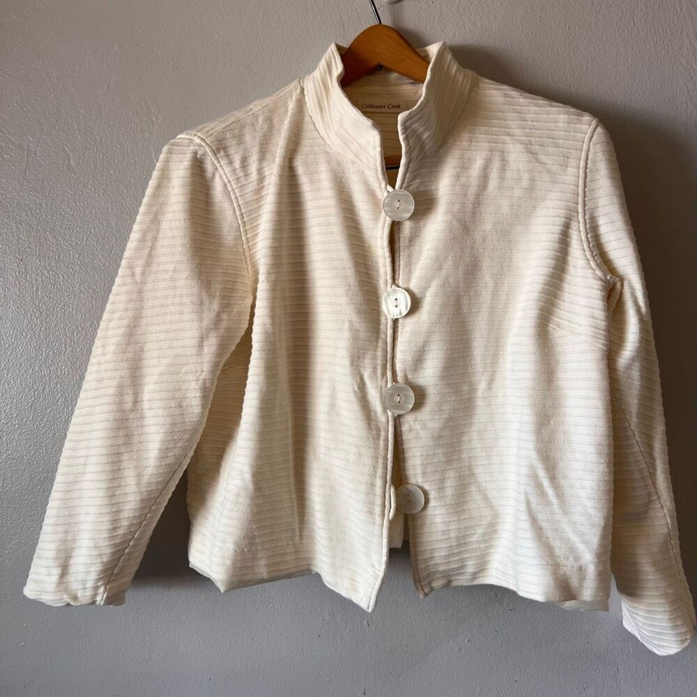 Coldwater Creek cream blazer features a textured, ribbed fabric and large button